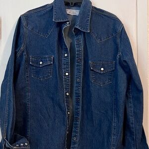 Levi Signature Womens Western Shirt